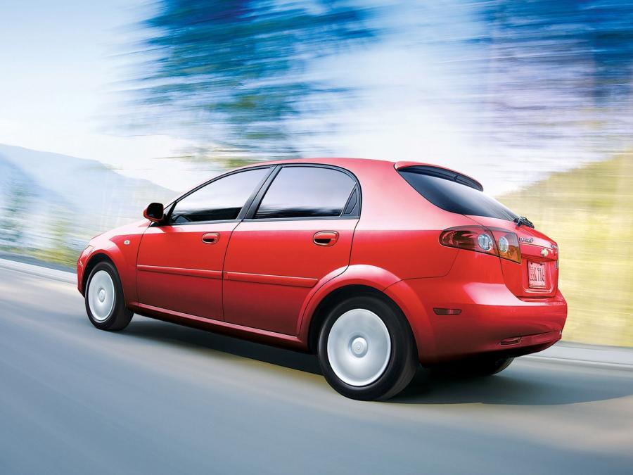  Chevrolet Optra5 2004 года  (фото 15 из 15)